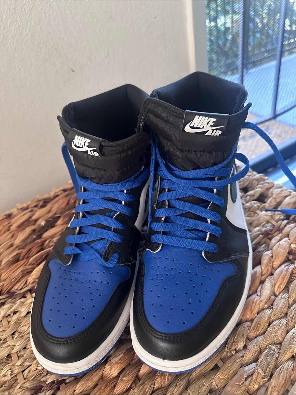 Nike Air Jordan 1 High - Black, White & Royal Blue